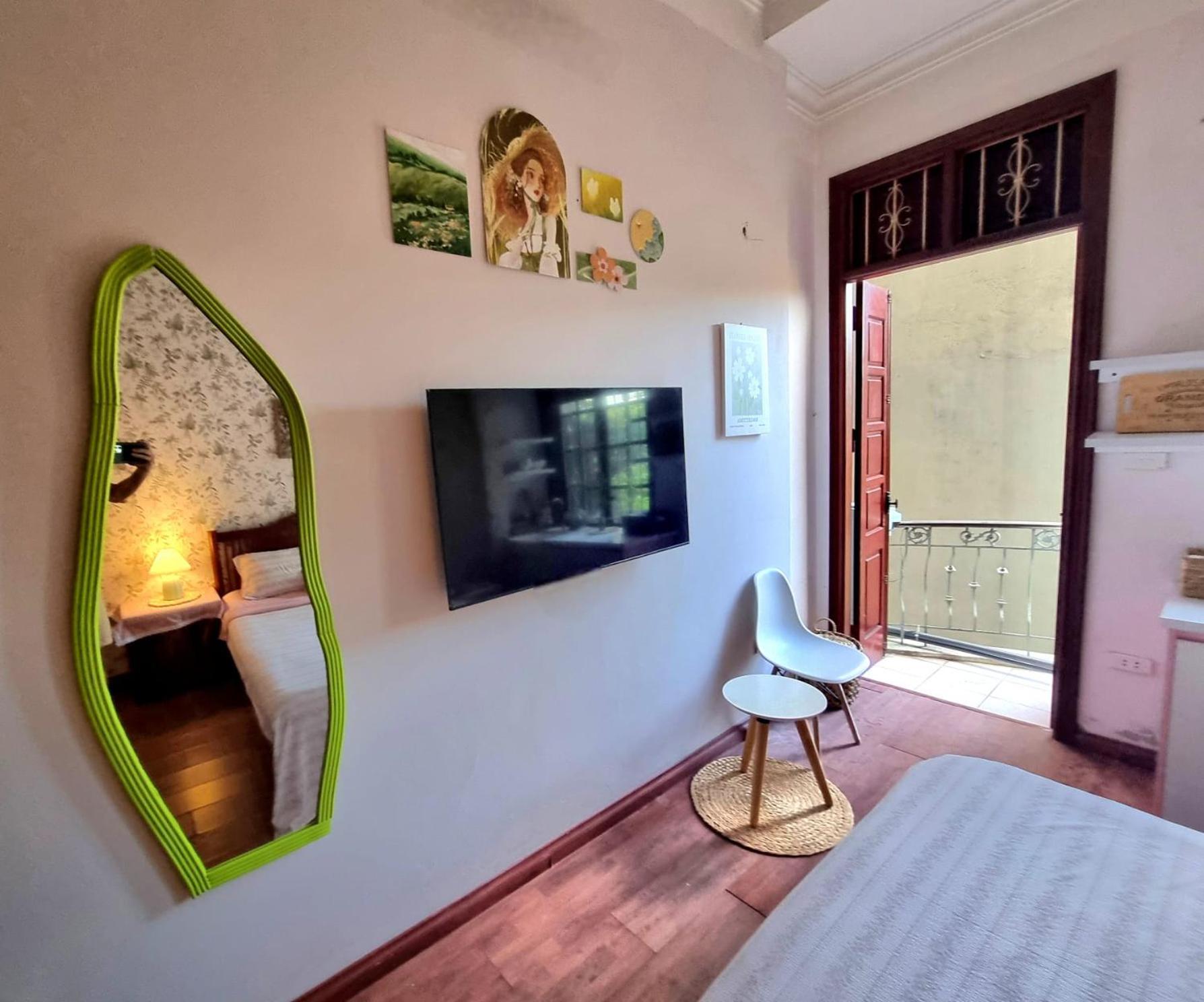 Lushstay Rooftop - Hanoi Train Station Room photo